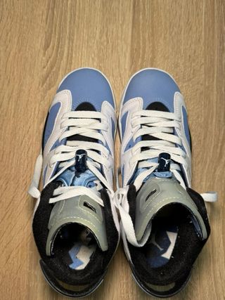 Jordan 6 Retro UNC University Blue