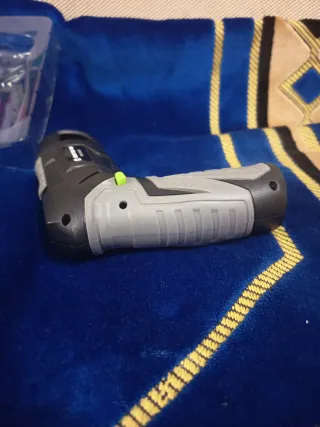 Atornillador Eléctrico DH