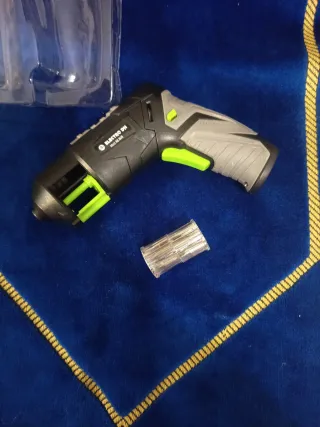 Atornillador Eléctrico DH