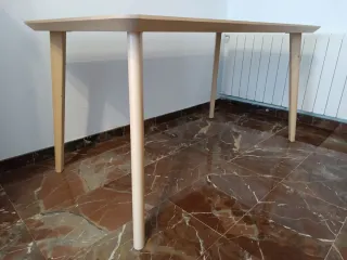 Mesa de comedor Ikea Lisabo