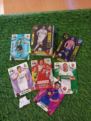 Lote 77 Cromos Panini Adrenalyn XL