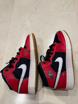 Nike Jordan 1 US 5Y