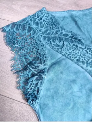 Blusa lencera de tirantes