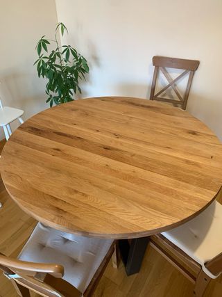 Mesa comedor roble y metal