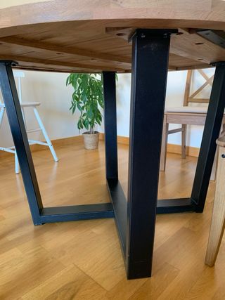 Mesa comedor roble y metal