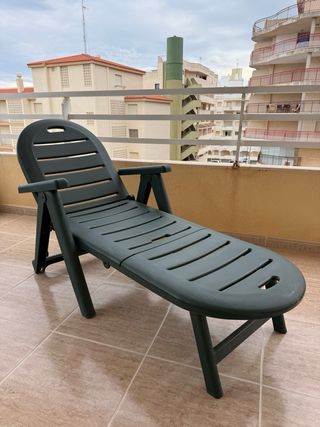 Hamaca exterior plegable de plástico