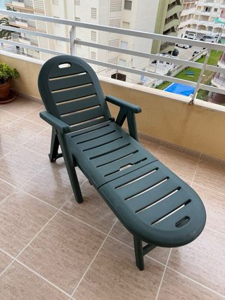 Hamaca exterior plegable de plástico