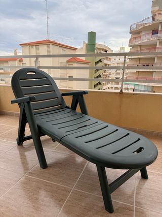 Hamaca exterior plegable de plástico