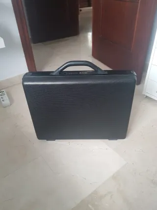 Maletín Delsey Rígido Portadocumentos Negro/Gris