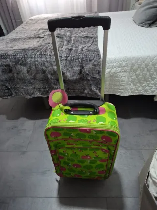 Maleta de mano infantil con manzanas