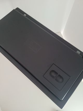 Acuario Negro y Transparente