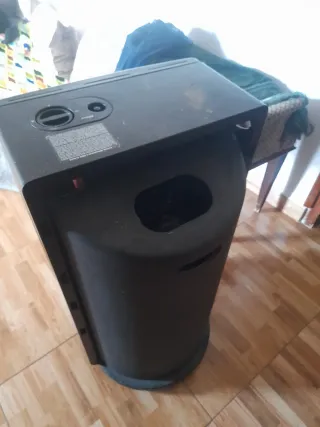 Calentador de gas negro