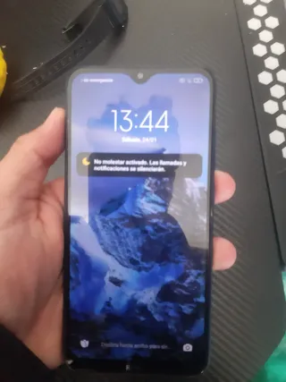 Xiaomi Redmi 8 color azul zafiro