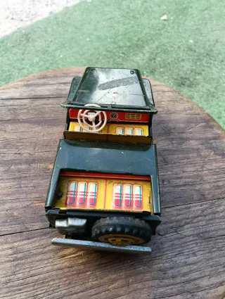 Jeep de Chapa MF-722 Coleccionista