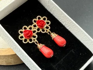 Pendientes Corales Rojos Flor Baño Oro