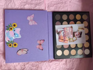 Paleta de sombras UCANBE Pretty All Set 2