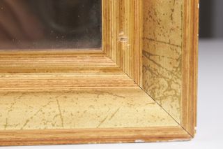 Cornice dorata con vetro 78,5x58,5 cm