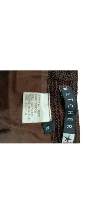 Falda de piel marrón