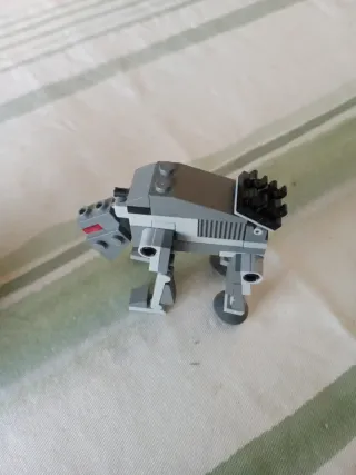Nave y Robot Lego