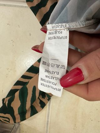 Completo donna crop top e shorts