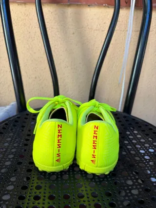 Bambas fútbol sala Adidas amarillas y azules