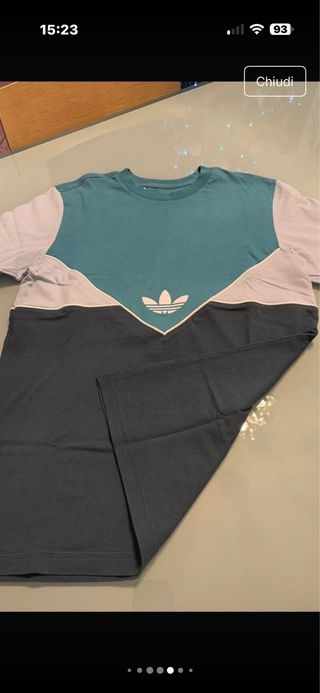 T-shirt Adidas unisex taglia 13/14 anni