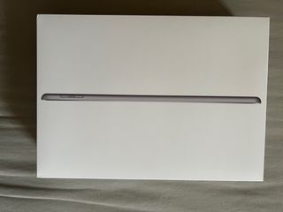 iPad 5ª Gen Plata wifi y red movil, caja original