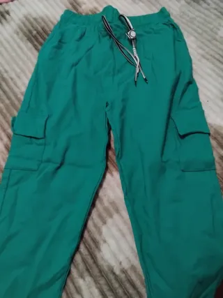 Pantalones cargo verdes