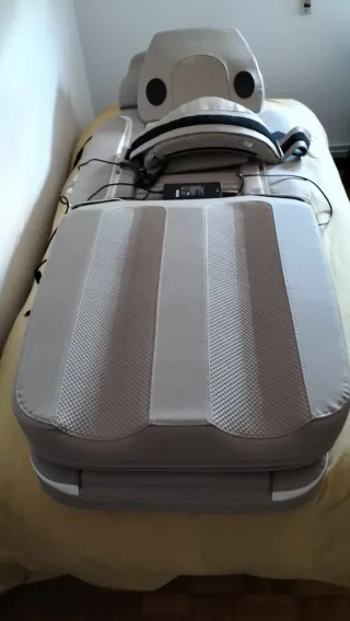 Vendo camilla de ondulacion, masajes, calor