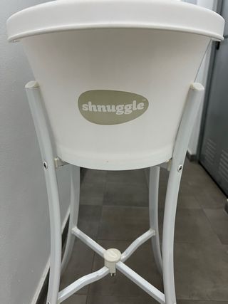 Bañera bebe ergonomic Shnuggle portátil con patas