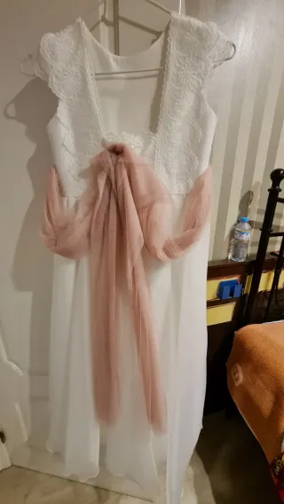 Vestido de comunión coconut blanco con detalles.