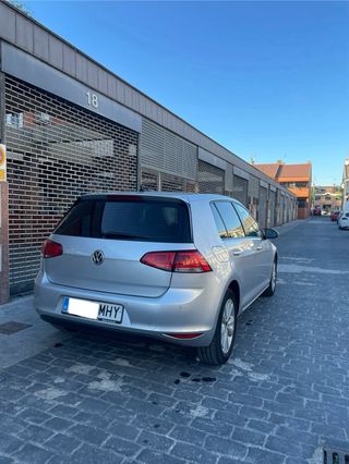 Volkswagen Golf 2014