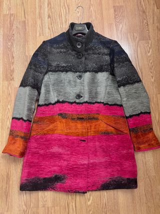 Abrigo Desigual Talla 42 COMO NUEVO