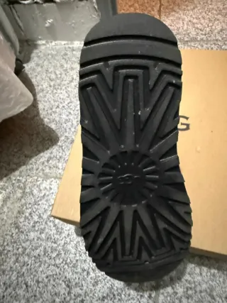 Stivali UGG Beige Trasparenti