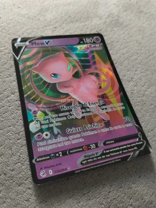 Carta Pokemon Mew V 113/264 Colpo Fusione