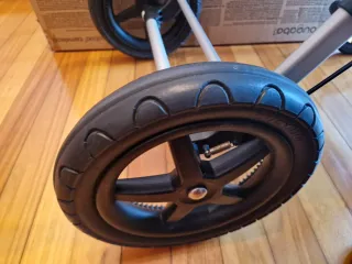 Bugaboo Camaleón 3 Silla,  Capazo y sombrilla.