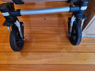 Bugaboo Camaleón 3 Silla,  Capazo y sombrilla.