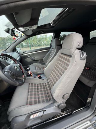 Volkswagen Golf gti v