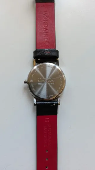 Reloj Mondaine Mujer Casi Nuevo 30 mm