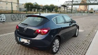 Opel Astra 2.0 CDTI 160 CV versión Cosmo sport