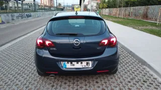 Opel Astra 2.0 CDTI 160 CV versión Cosmo sport