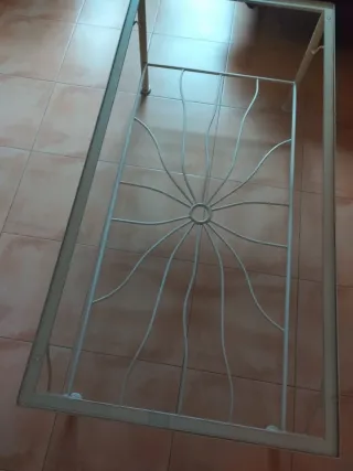 Mesa de centro cristal y forja blanca