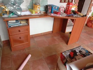 Mesa de escritorio estudio madera