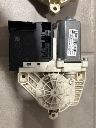 Motor elevalunas SEAT Toledo/Altea