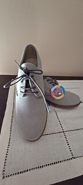 Zapatos niño grises T-37 con cordones
