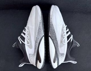 Adidas AlphaBoost V2