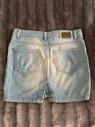 Falda vaquera corta Zara Basic