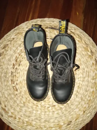 Botas Dr. Martens Negras Talla 37 (1 uso)
