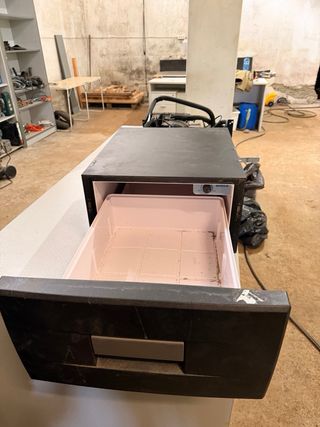 Nevera camión/camper marca Waeco + Conversor 12v