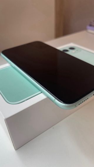 iPhone 11 Verde agua